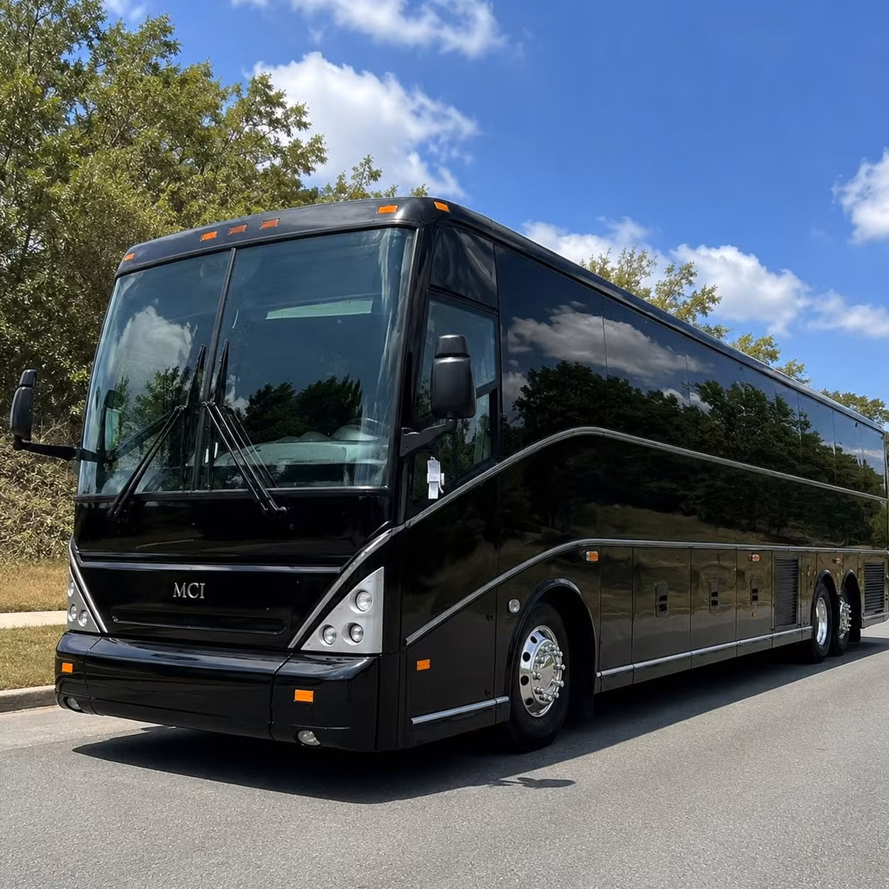 convention and conference shuttle bus rentals in temecula