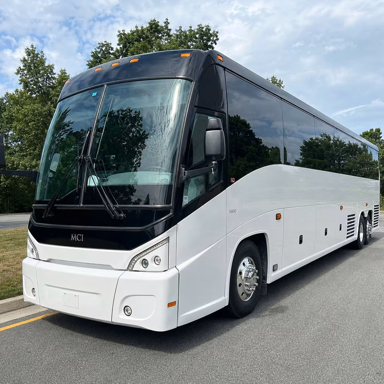 sunday morning shuttles and weekly service transportation in temecula