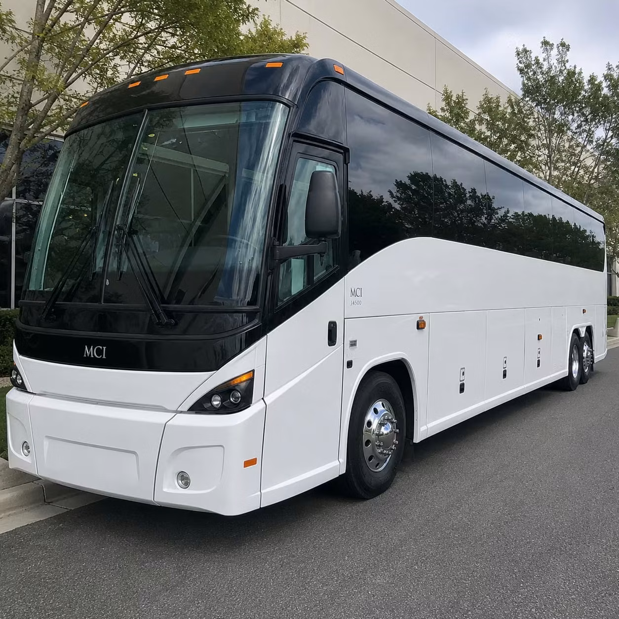 temeculacharterbus com is ready to help you set up recurring employee shuttle service in temecula today