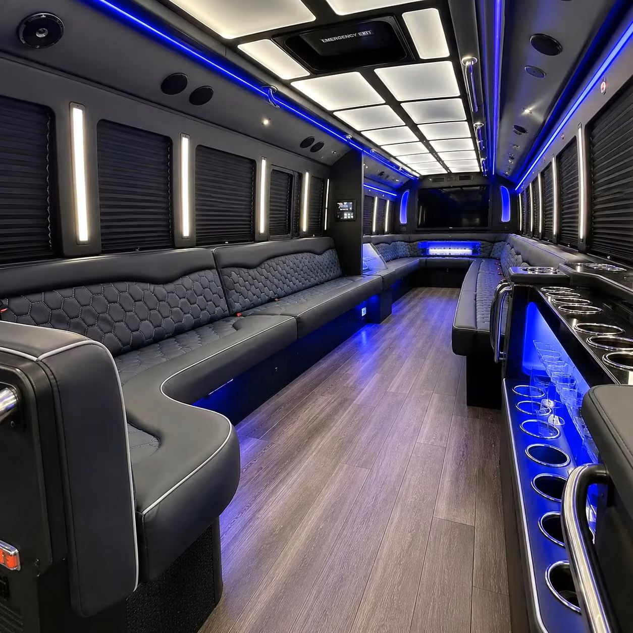 temeculacharterbus com lets you compare party buses to great oak high school prom in seconds